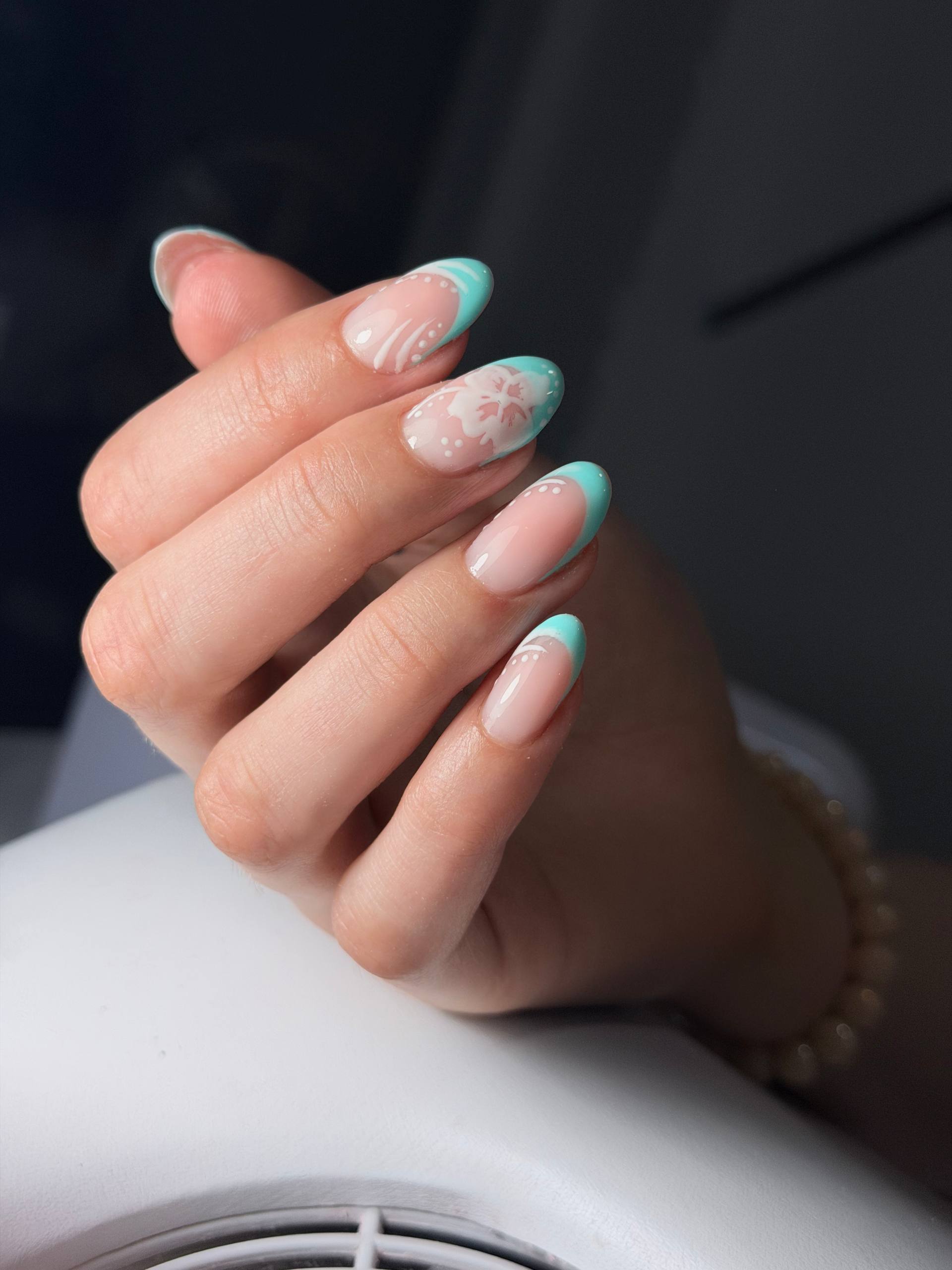 Manicure — Salon Urody BAD ANGEL Szczecin