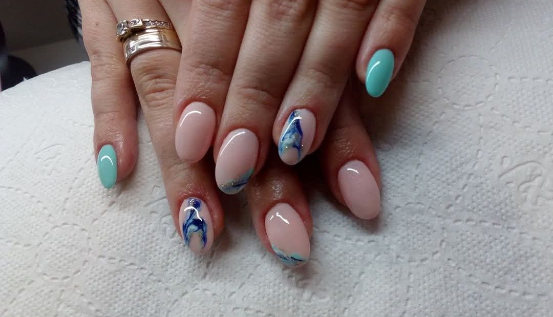 Manicure klasyczny — Salon Urody BAD ANGEL, Szczecin (praca nr 33) — Emilia, Salon Urody BAD ANGEL Szczecin